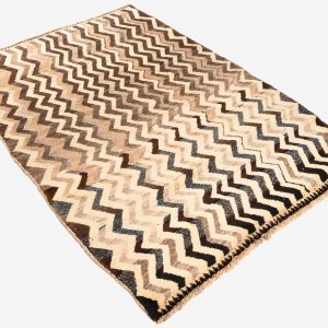 Gashgai Gabbeh Rug - Image 4