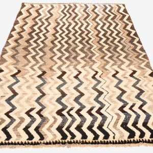 Gashgai Gabbeh Rug - Image 3