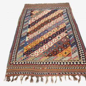 Gashgai Kilim - Image 4
